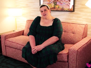 TGIRLBBW   Thick And Ready To Please