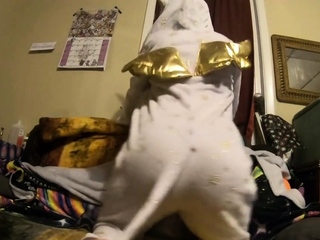 Smoking Hot Tattooed Girl Masturbates Solo on Webcam