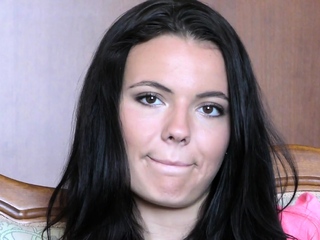 Vanessa Decker casting