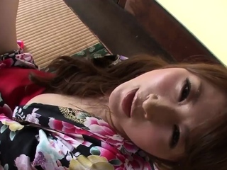 Horny – chick deep throats guy’s meat in sloppy manners –