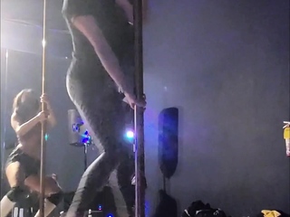 amateur his tall blonde fetish masturbating on live webcam