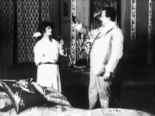 Amateur fetish big booty bitch riding with her bum