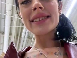 Melissa_crazy russian toilet camwhore