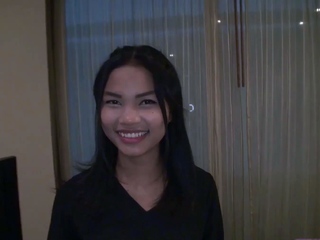 Slender Hottie Gives Man An Outstanding Fucking Performance