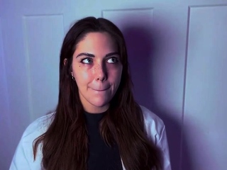 Ellie Skyes – UNPROFESSIONAL