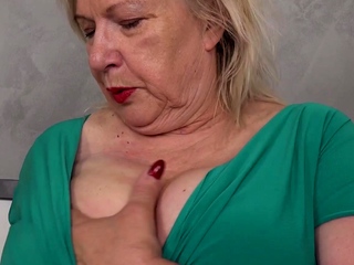 Come To Granny! Granny Spanks Me And Tries To Fill Her Holes