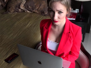 Amateur hands free close up blowjob