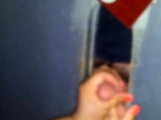 Svensk hustrus hrlighetshl handjob