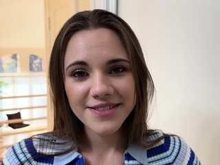 Brunette Rose Carter’s POV Fetish Blowjob