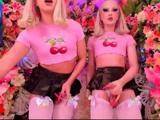 Shemale tranny amateur anally fucked by this lulcky guy