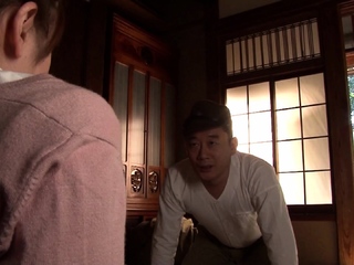 Busty asian sex babe licked outdoors