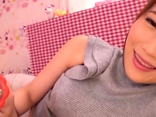 Asian amateur slut fucks blowjob and handjob