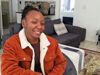 Cute Ebony teen with booty on audition