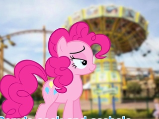 Foxy 3D Superwoman bounces up and down on a cock