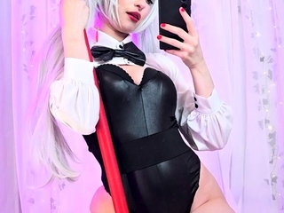 Yuzu Pyon – Frieren Bunny Suit (Video)