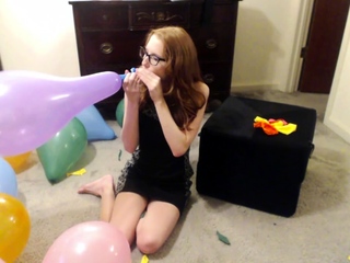 Blonde hottie with big boobs and