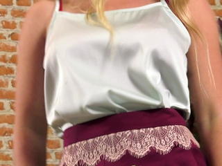 Blonde teen Sierras first erotic masturbation video