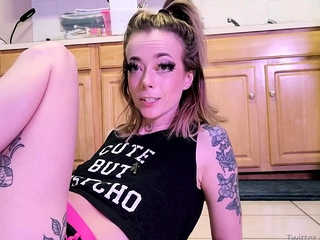AMATEUR BIGTIT BLONDE TEEN MASTURBATES IN STALKINGS