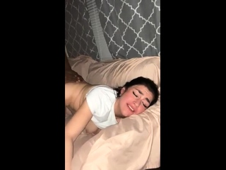Amateur teen cumshot