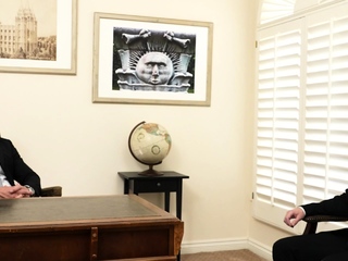 DILF breaks in apprentice with a fucking