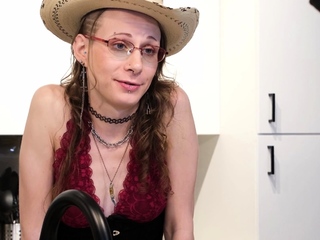 TGIRLS PORN   Cowgirls In The Kitchen