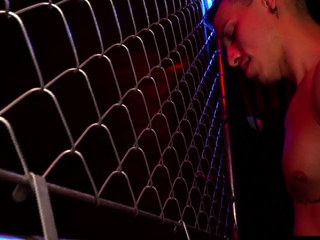 PETERFEVER Tattooed Des Irez Barebacks Jeremy Vuitton