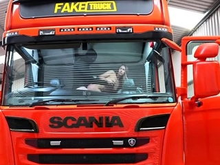 OnlyFans – Lily Phillips Gets A FakeTruck GangBang