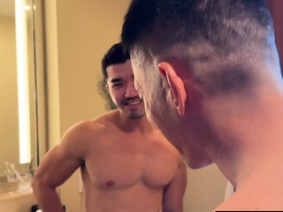 Bottom Gay Pounded By Horny Dude