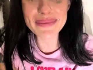 Melissa_crazy pussy and boobs in public