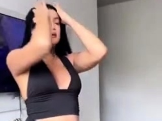 Hot Trans babe have a surprise for you !!