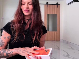 Real duo bangs on iPhone! Horny stepsis allows enormous