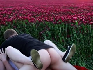 Public Flower Fucking with a Horny Stranger