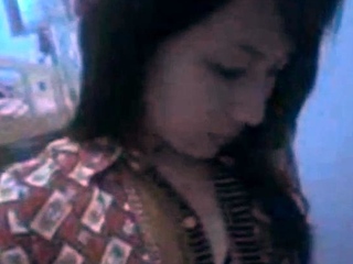Indonesian Amateur Asian Teen Shows Her Body
