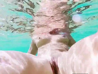 Beach Holiday Amateur Fun