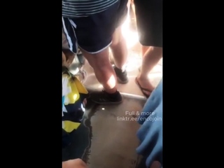 Encoxada dickflash Grope candid