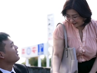 With My Admired Female Boss Shiho Terashima