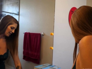 Annie King Playfully Tempts A Horny Guy With Her Sexy Body