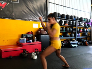 Muay Thai hottie fucked after training