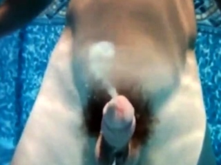 23 Massive Squirts Amateur Underwater Adventure